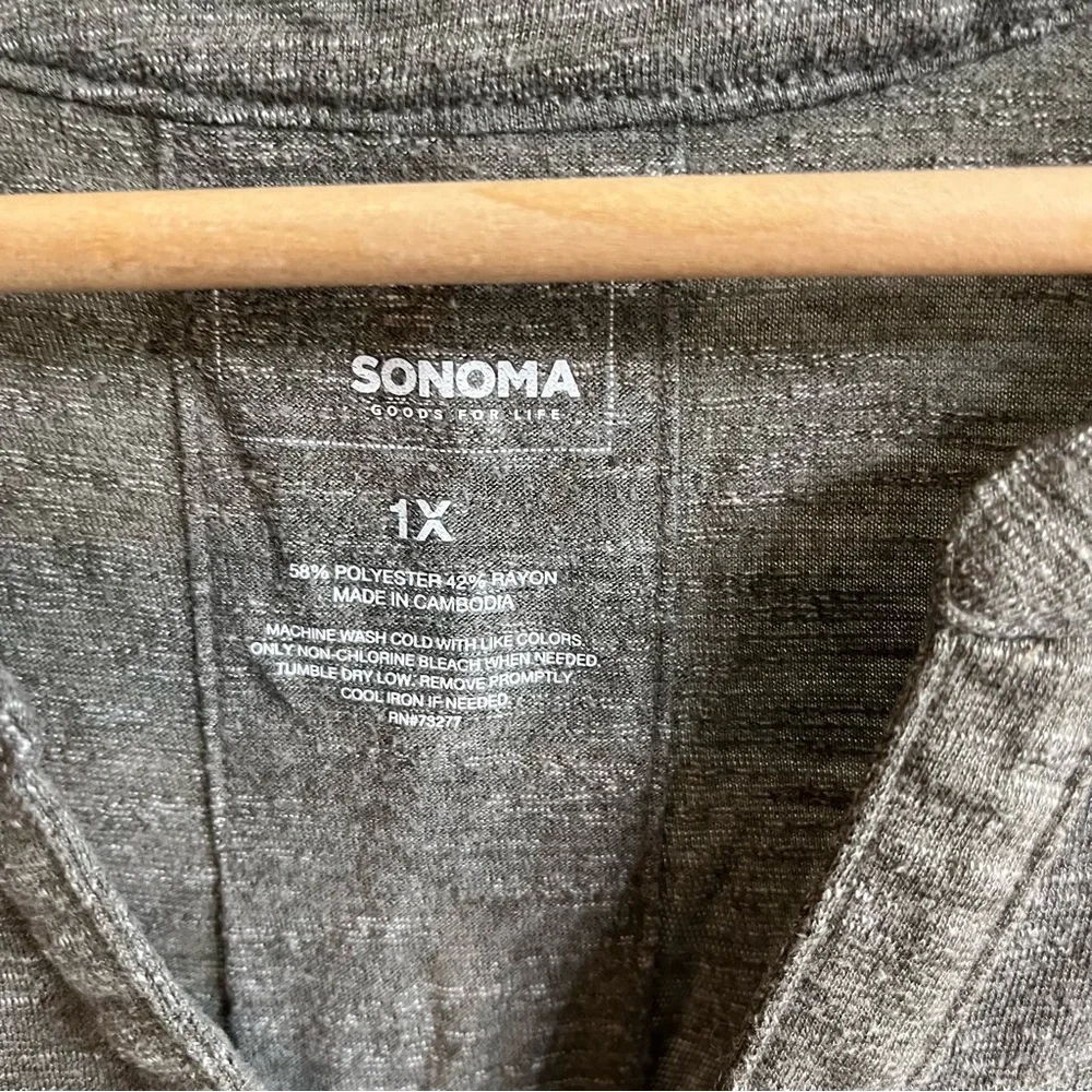 Sonoma - 2 tunic sleeveless tops - Picture 3 of 4